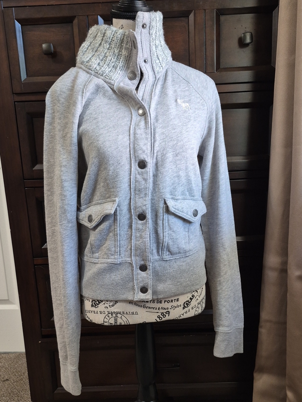 Abercrombie & Fitch Heather Gray Knit-Collar Jacket